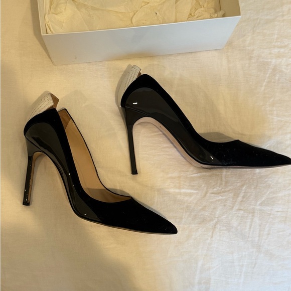 Manolo Blahnik Heels - Picture 3 of 10
